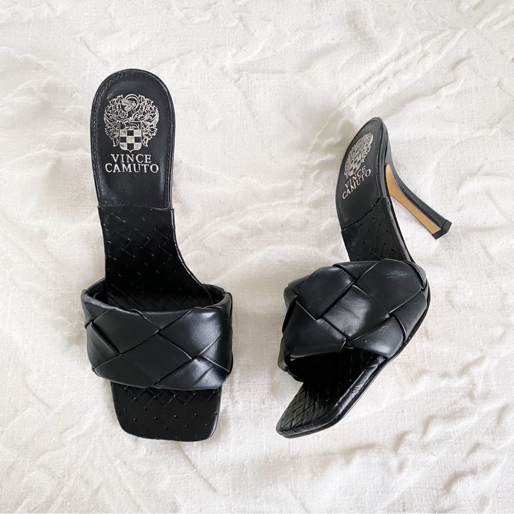 Vince Camuto Brelanie Heel
Sandal New $99
